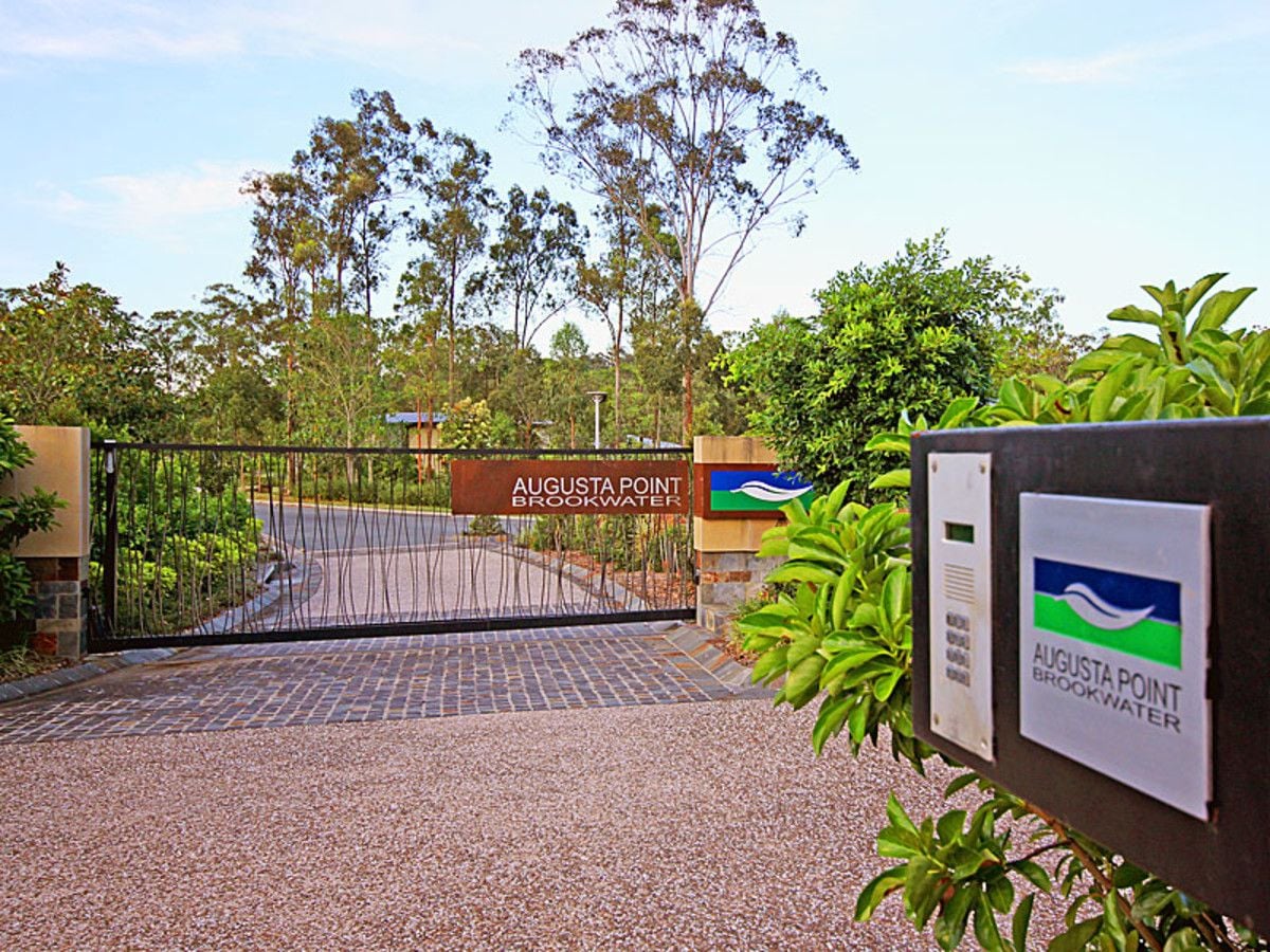 Real Estate For Sale 1/83 Birchwood Crescent Brookwater , QLD