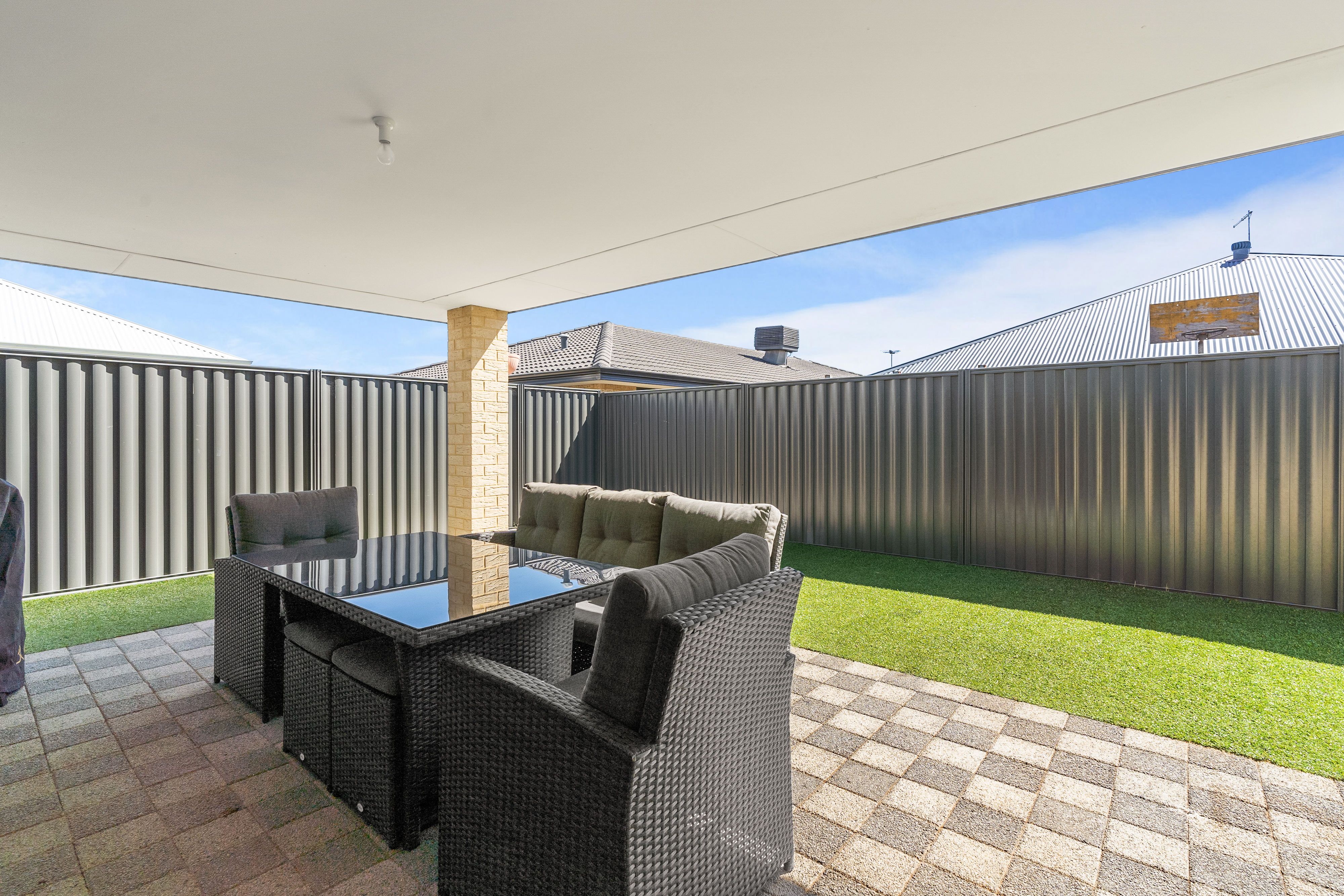 Real Estate For Sale 21 Jordan Street Haynes , WA