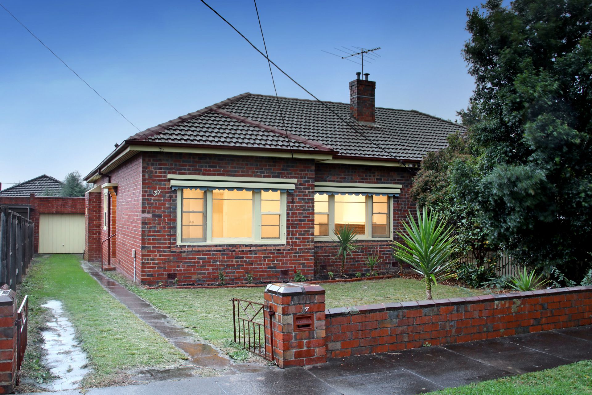 37 Abbeygate Street, Oakleigh OBrien Real Estate