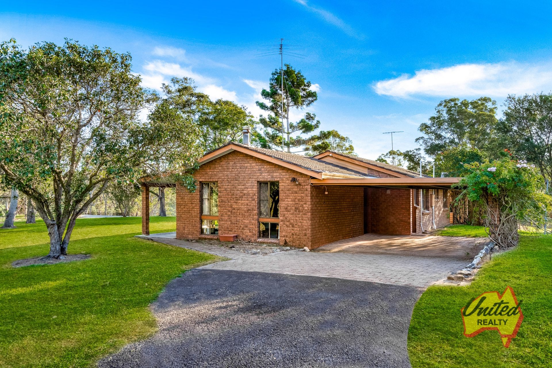 1300 Greendale Road, Wallacia United Realty