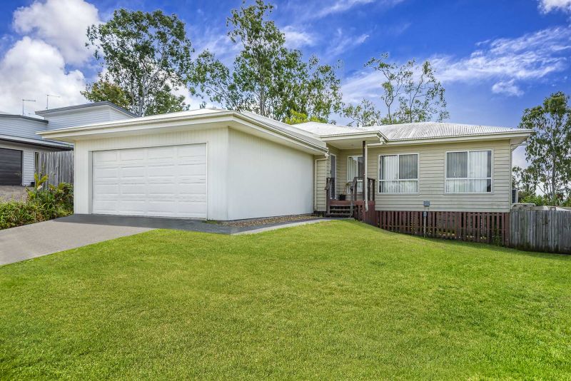Real Estate For Lease 8 Byron Close Redbank Plains , QLD