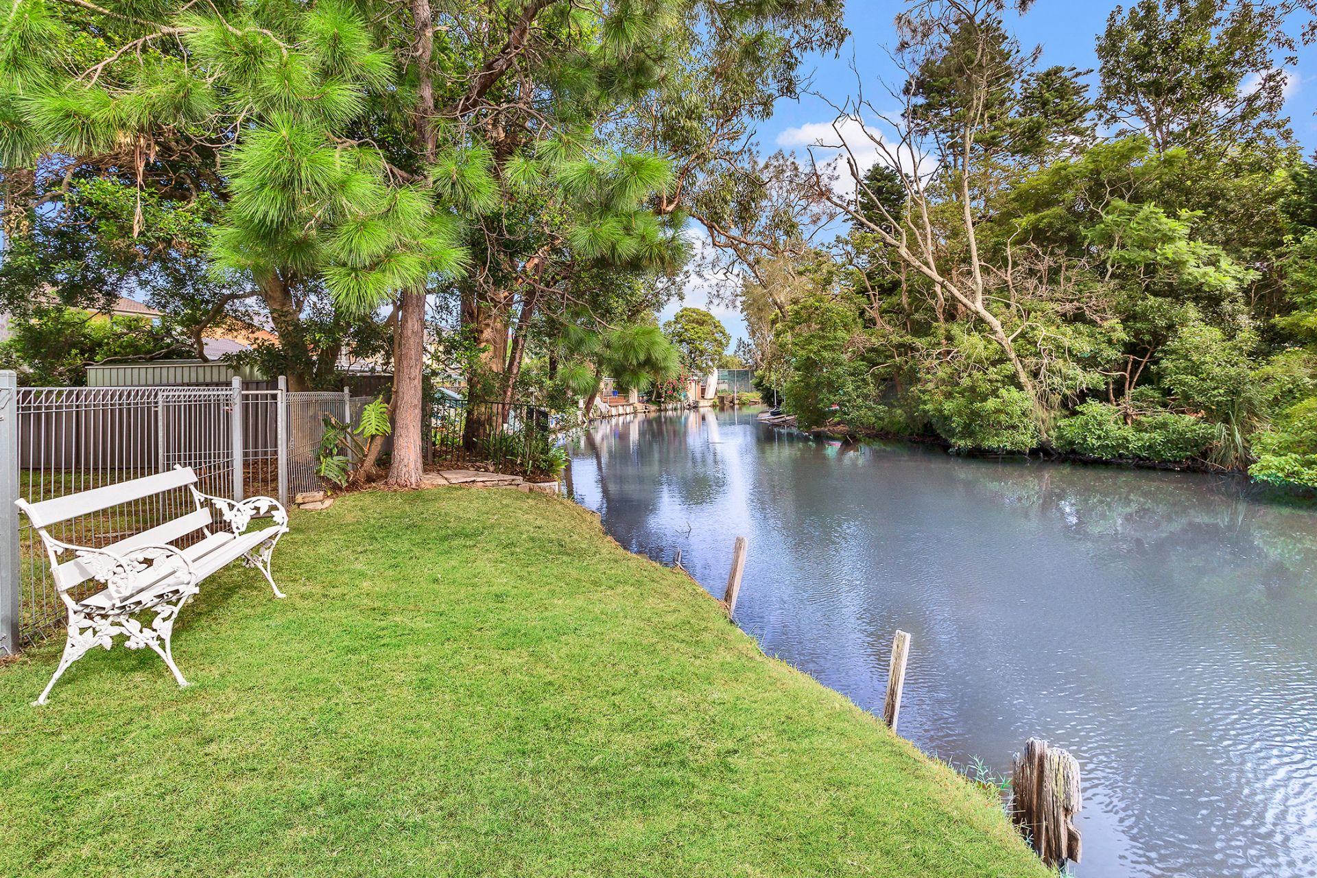 Real Estate For Sale 5 Dilkera Avenue Valentine , NSW