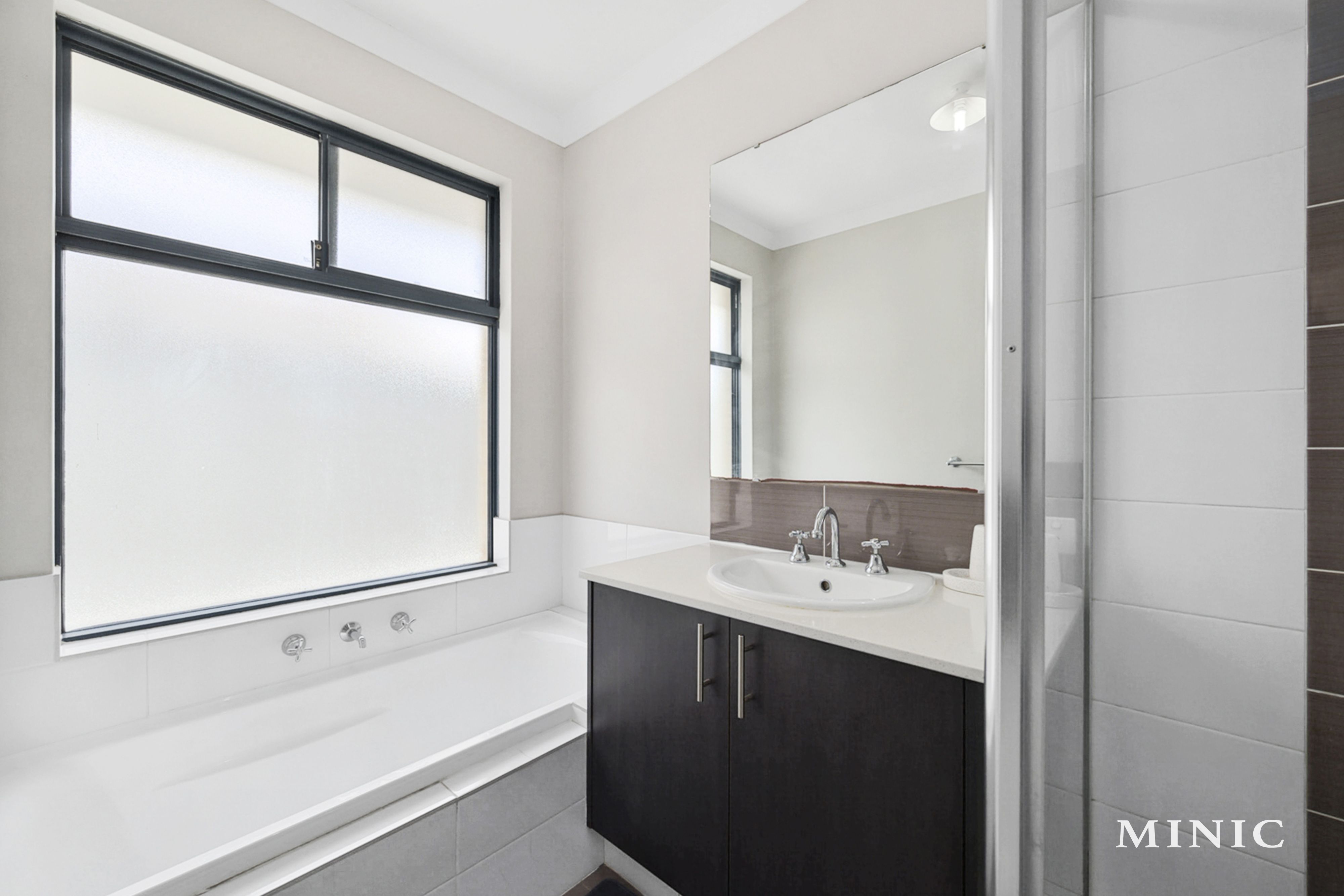 Real Estate For Sale 21 Strathclyde Circuit Champion Lakes , WA