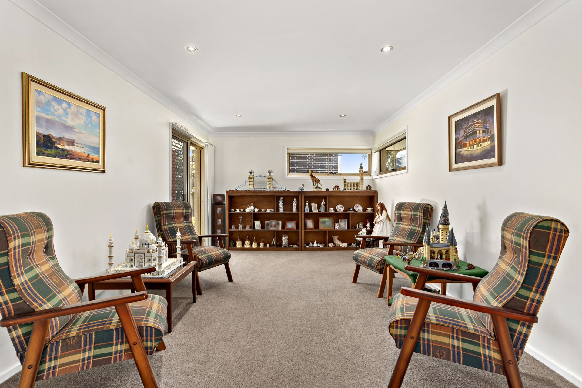 Real Estate For Sale 17 Ivy Kent Street Forde , ACT