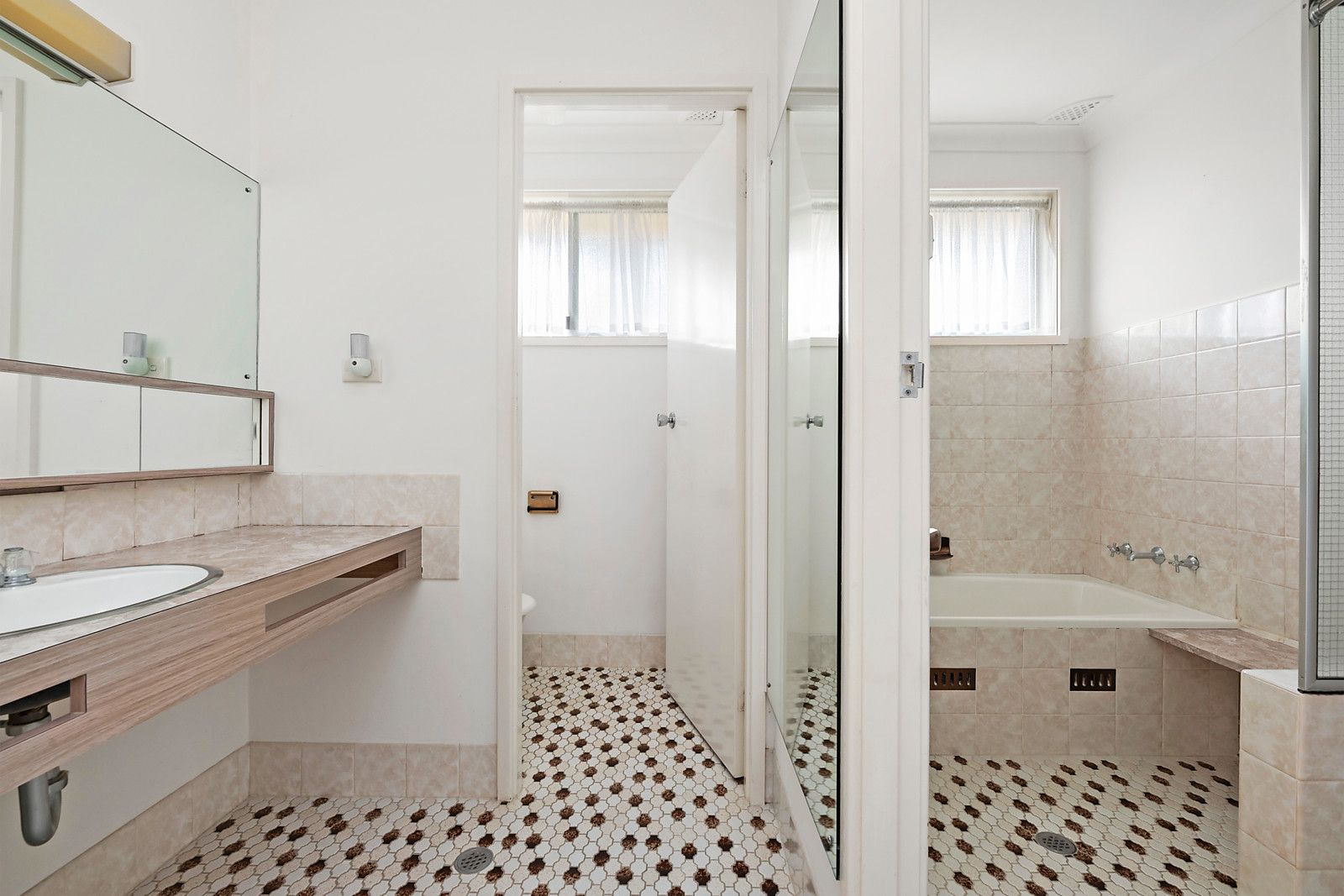 Real Estate For Sale 54 Croston Road Engadine , NSW