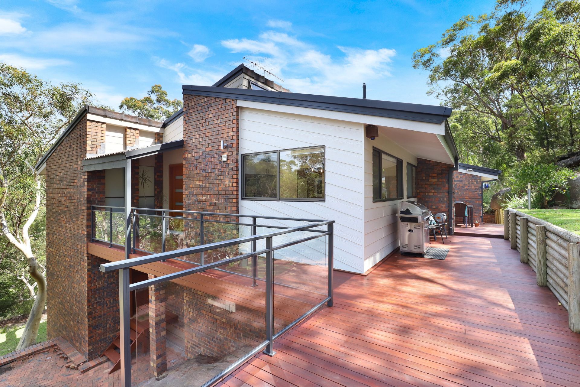 Real Estate For Sale 4 Geraldton Place Yarrawarrah , NSW