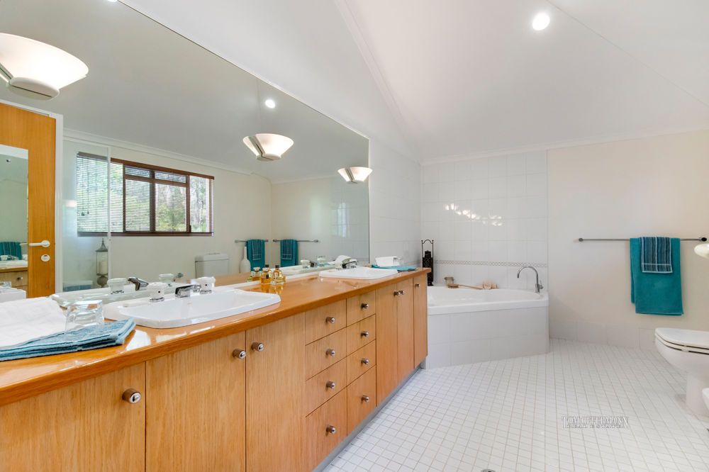 Real Estate For Sale 123 Valley Drive Doonan , QLD