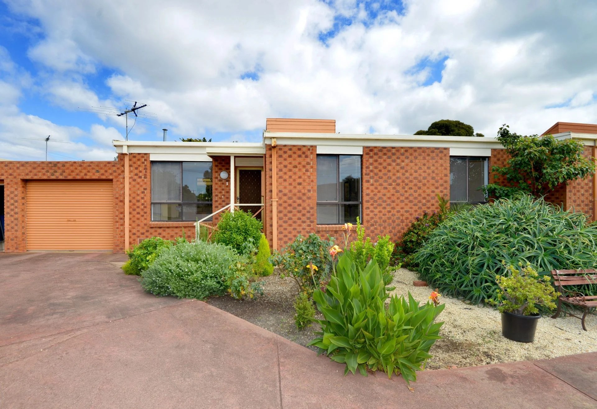 3/59 Leviens Road, St Leonards Neville Richards Real Estate