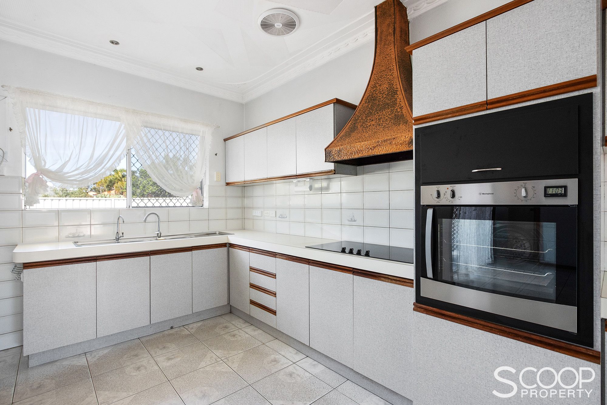 Real Estate For Sale 93 Lefroy Road Beaconsfield , WA