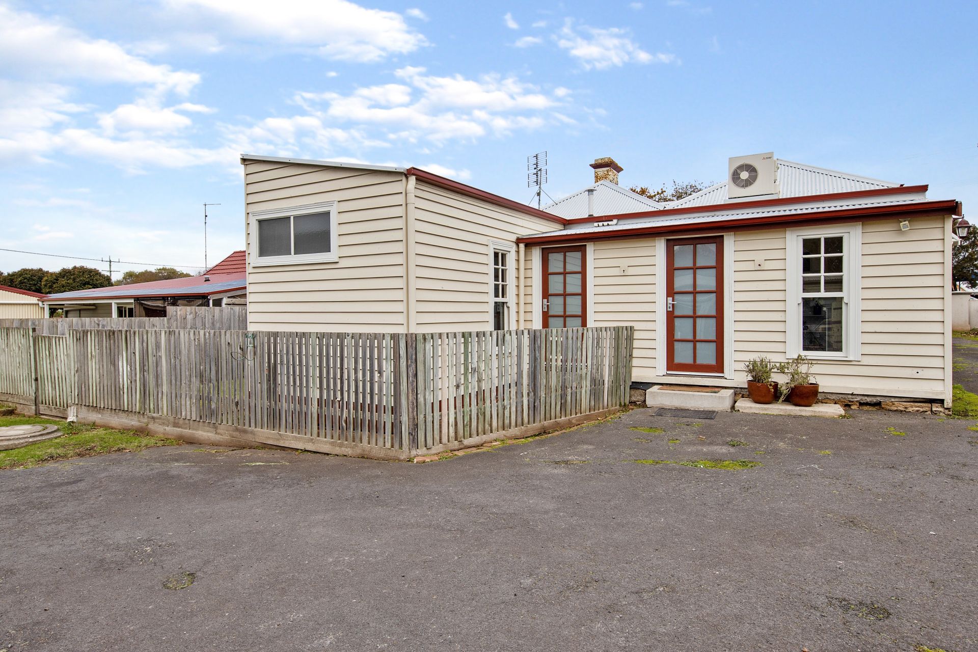 20 Ziegler Parade, Allansford Luke Williams Real Estate