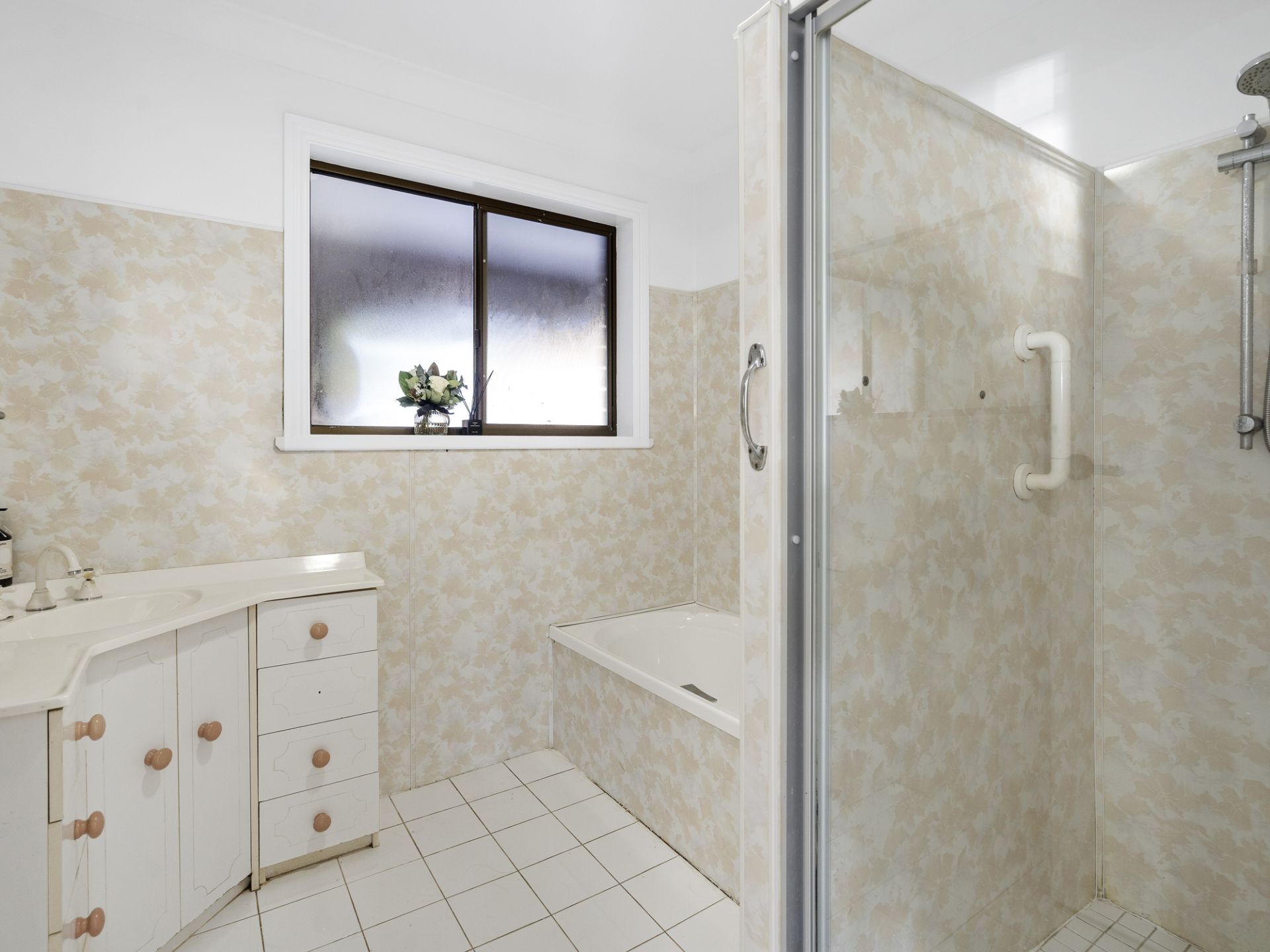 18 The Esplanade, Jacobs Well Amir Prestige Group