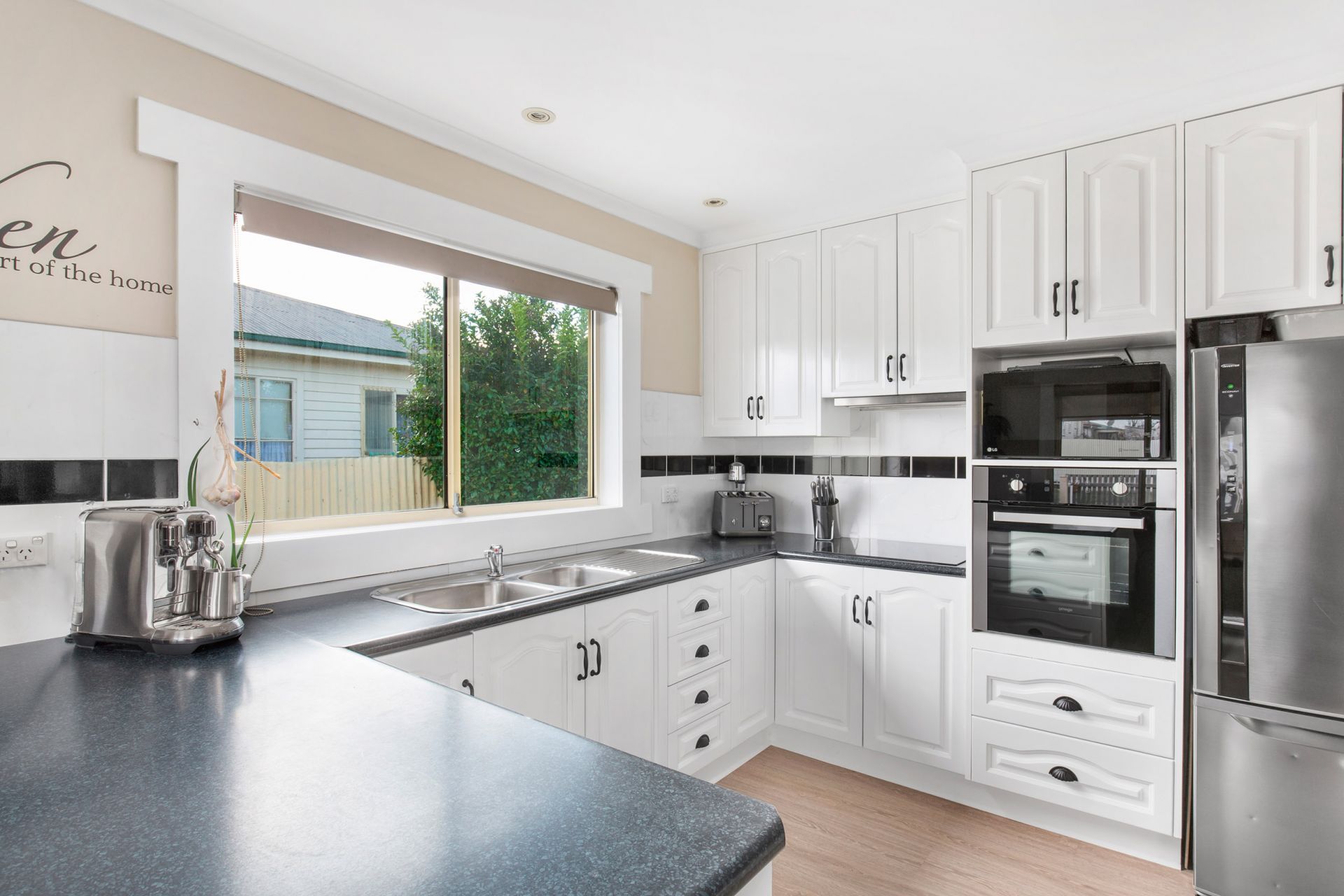 4 Treherne Street, MAYFIELD Living Here Launceston