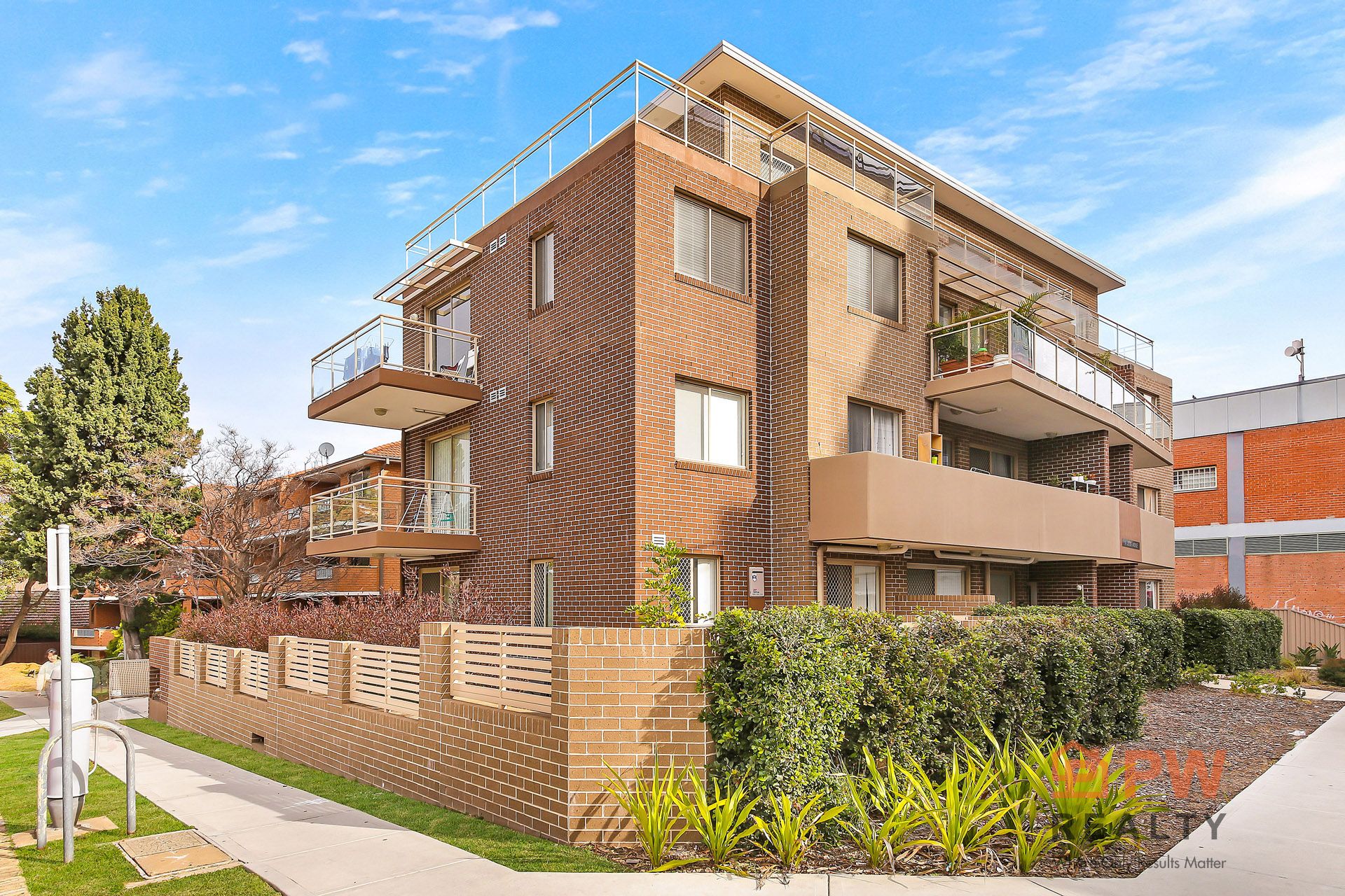 7/1A Lister Avenue, Rockdale PW Realty