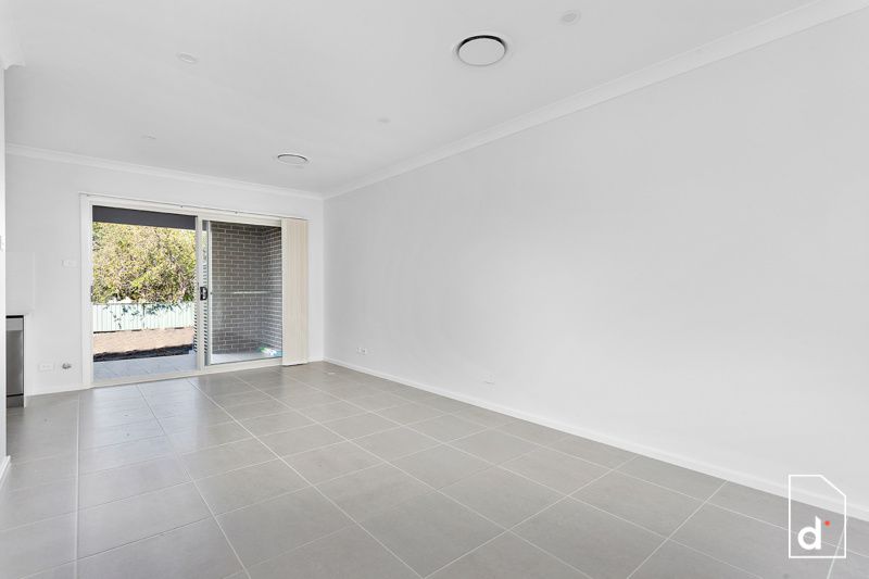 Real Estate For Lease 67B Murray Road East Corrimal , NSW