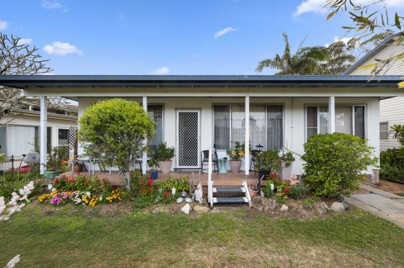 Real Estate For Sale 15 Rowley Street Mylestom , NSW