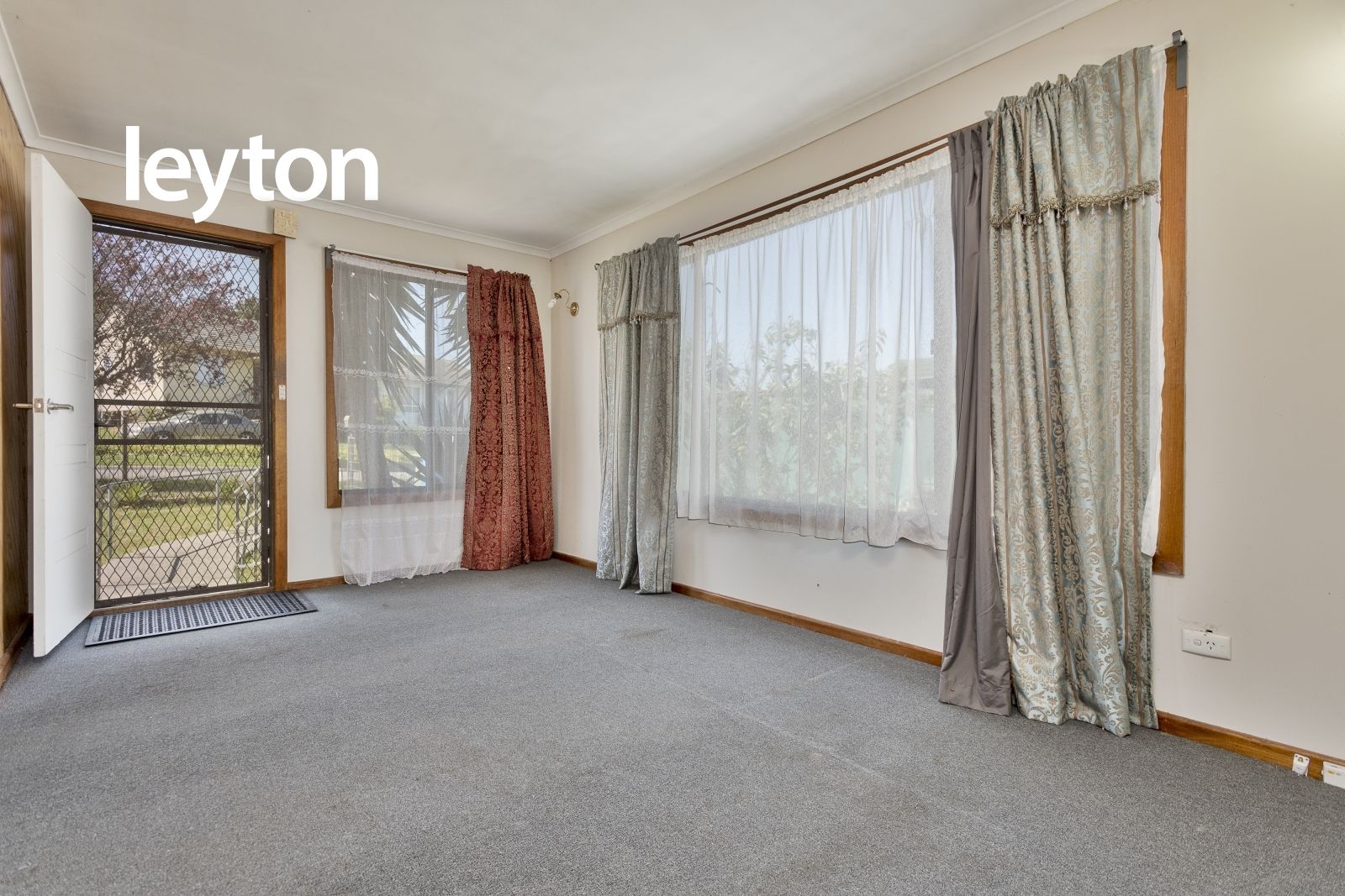 Real Estate For Sale 9 Lilly Pilly Avenue Doveton , VIC