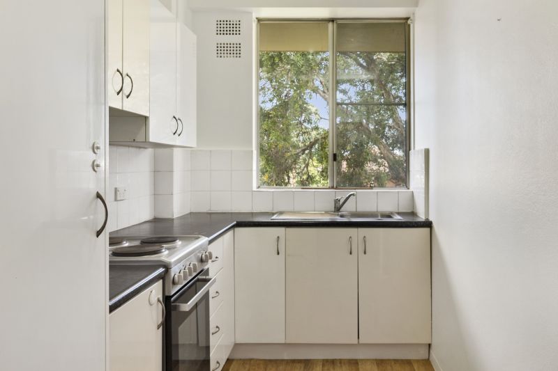 Real Estate For Sale 10/142 Gladstone Avenue Coniston , NSW