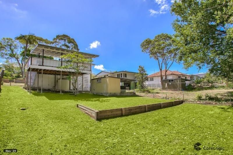 20 Normanton Street, Stafford Heights AUMR Property