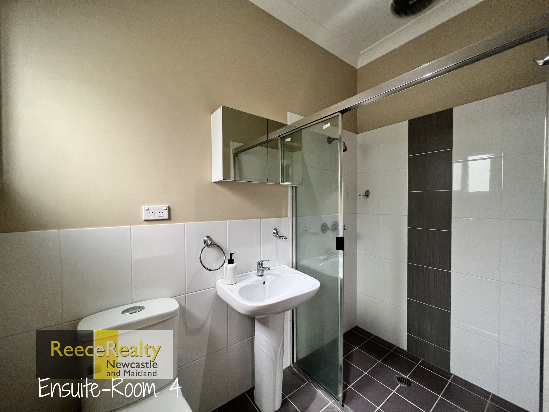 65 Fussell Street, Birmingham Gardens Reece Realty Newcastle