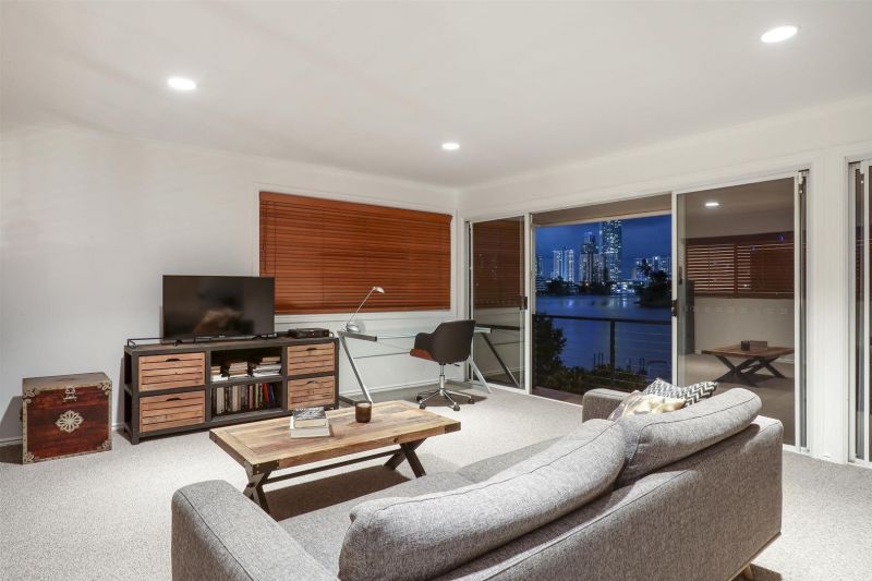 Real Estate For Sale Surfers Paradise , QLD