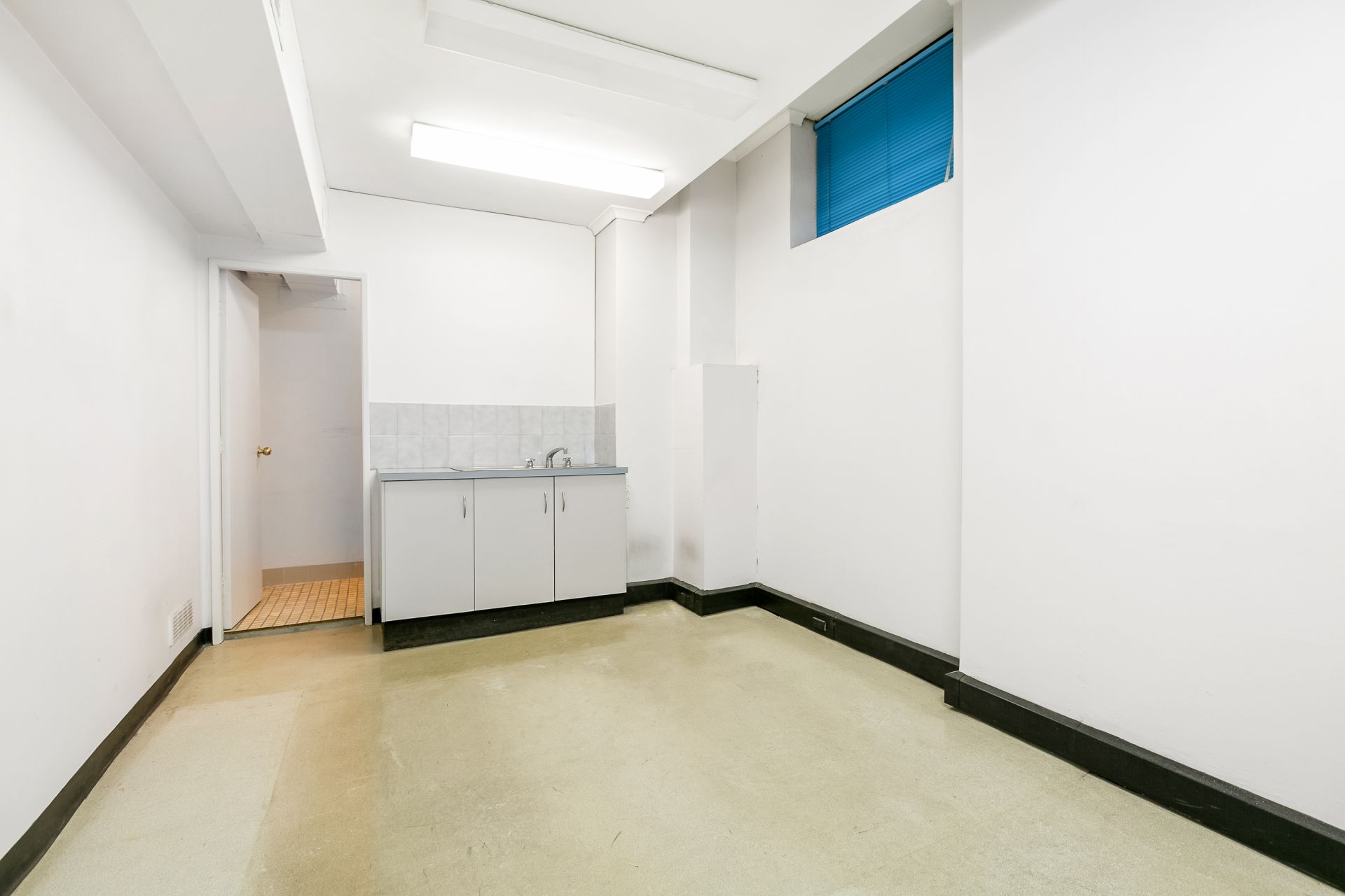 Real Estate For Commercial Lease 6/5460 Briggs Street Camperdown , NSW