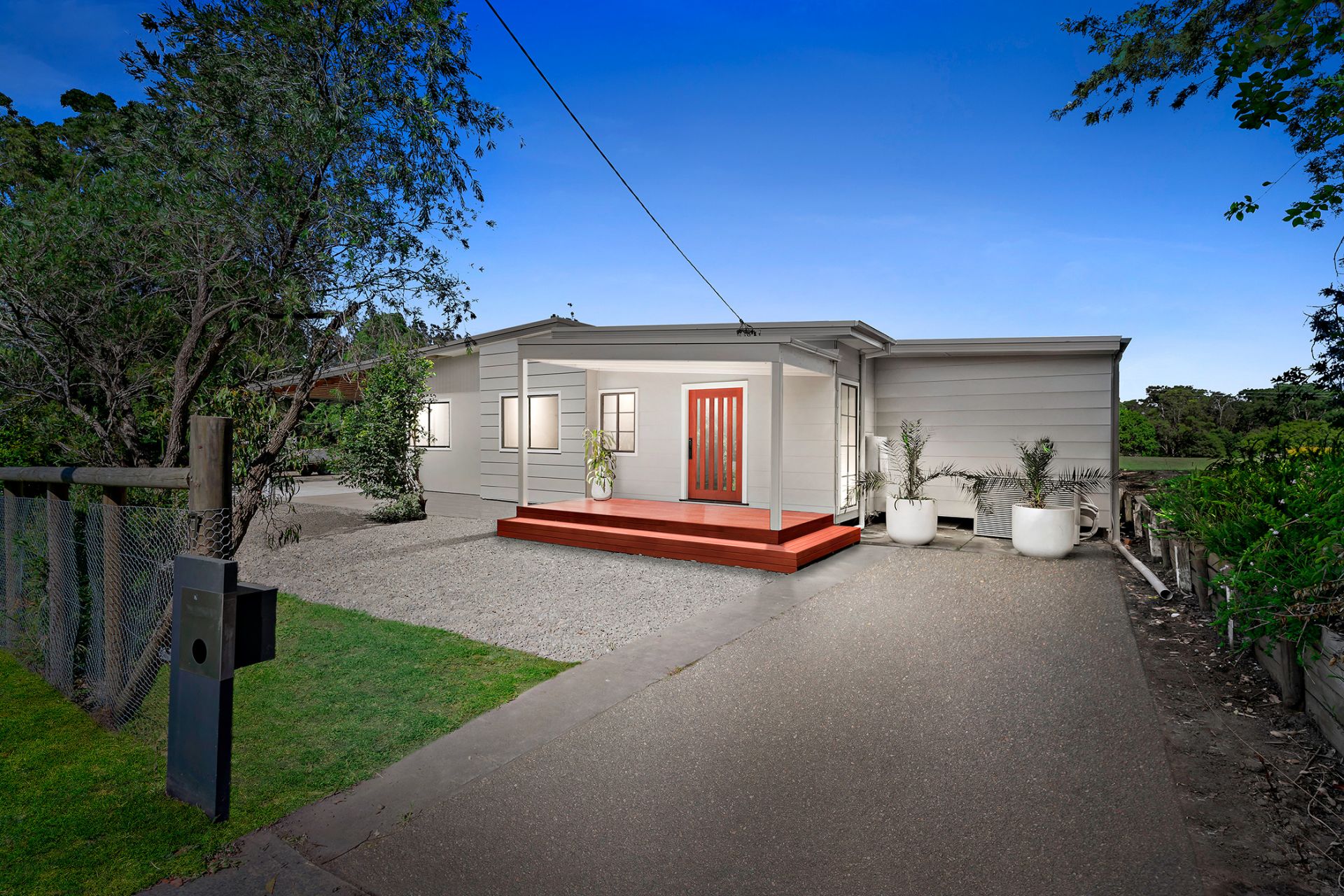 Real Estate For Sale 37 Burton Road Eleebana , NSW