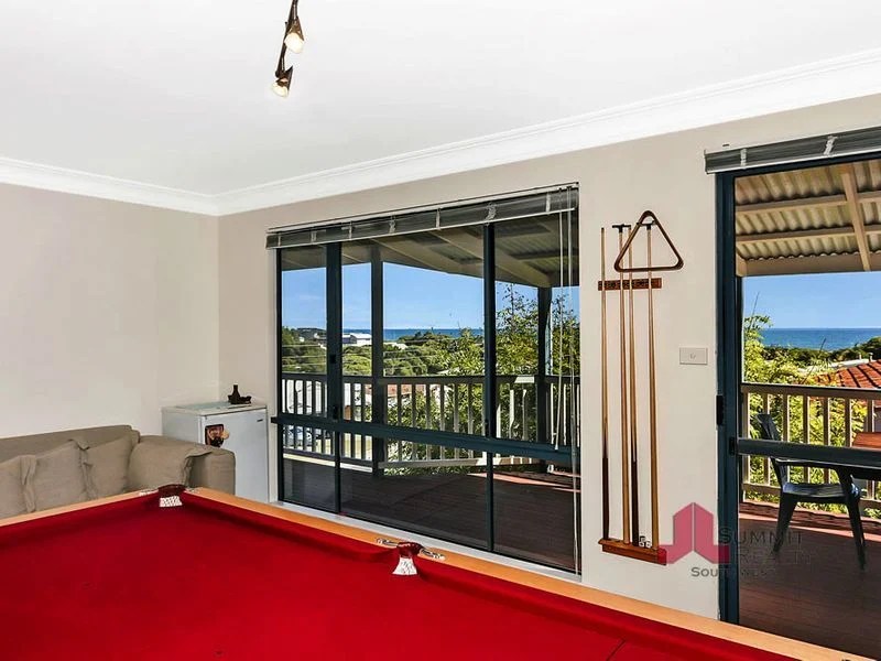 Real Estate For Sale 12 Carleen Avenue Binningup , WA