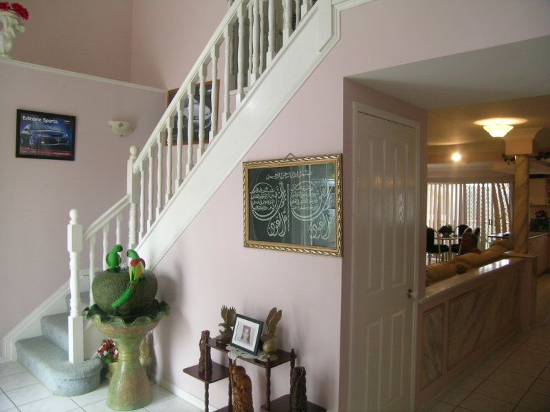 Real Estate For Lease 4 Calford Court Heritage Park , QLD