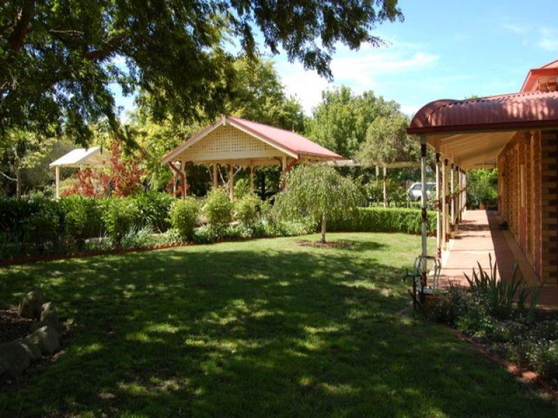 Real Estate For Sale 176 Corrigans Lane Wallan , VIC