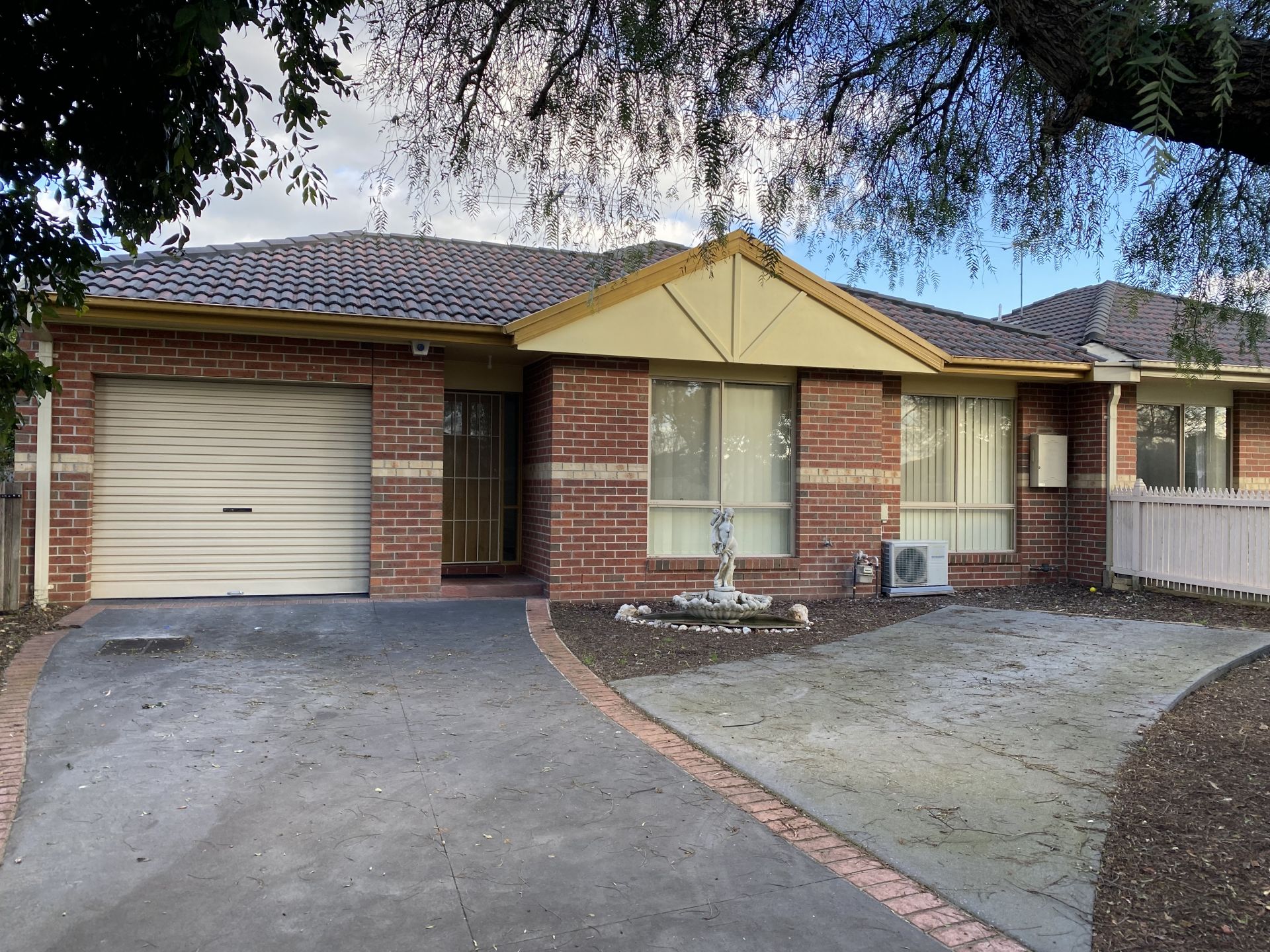 2 Duff Street, Cranbourne OBrien Real Estate