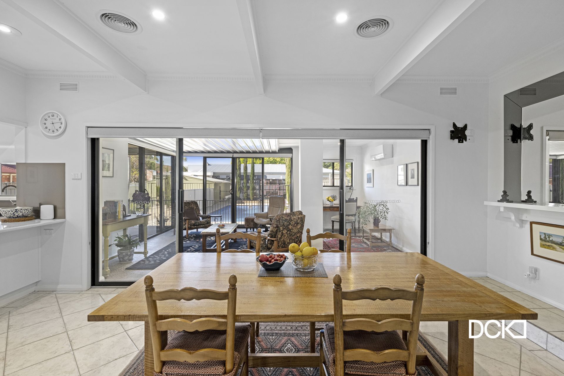 2 Beebe Street, Flora Hill DCK Real Estate