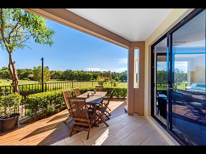 Real Estate For Sale 2095 The Vistas Drive Carrara , QLD