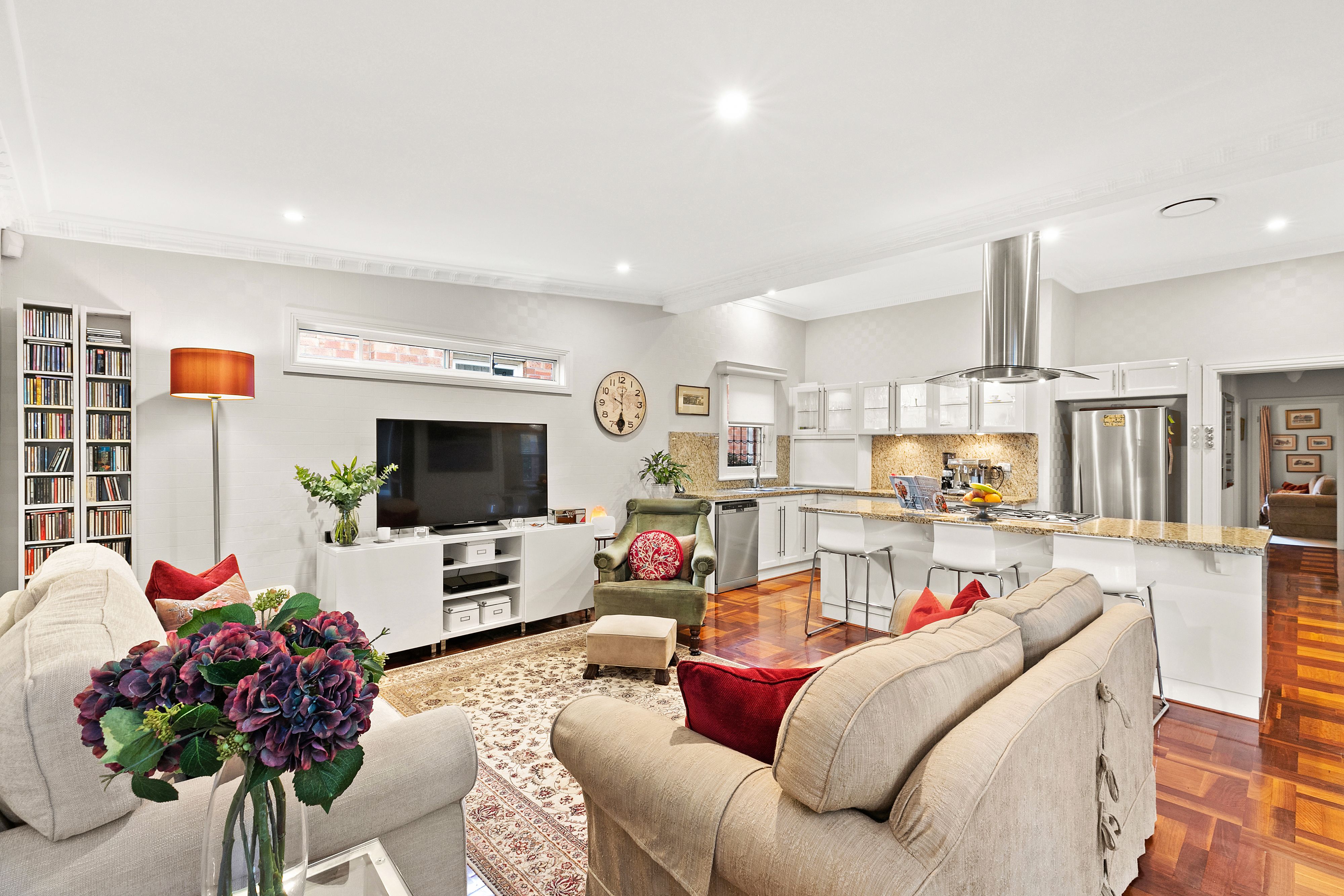 Real Estate For Sale 146 Kemp Street Hamilton South , NSW