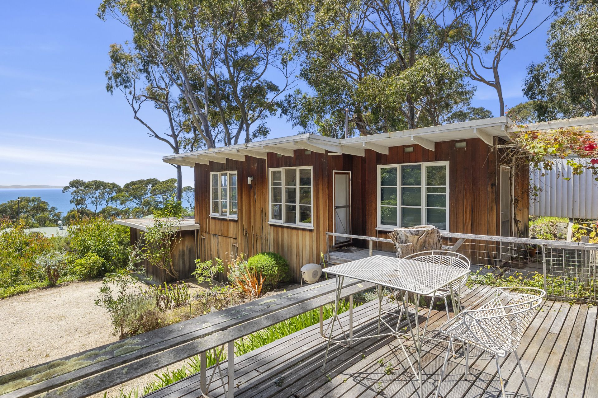 Real Estate For Sale 119 Smith Street Lorne , VIC