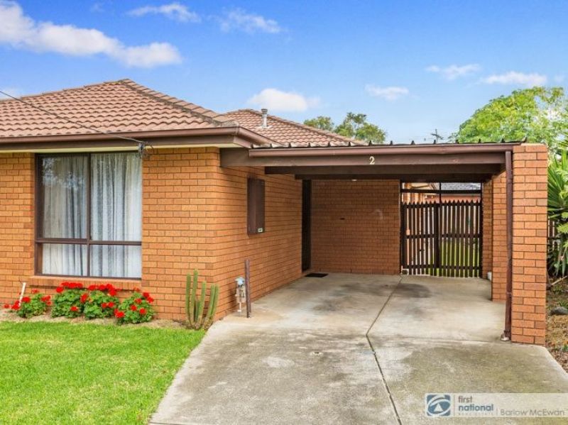 2/31 Kurrajong Drive, Altona Meadows First National Barlow McEwan Tribe