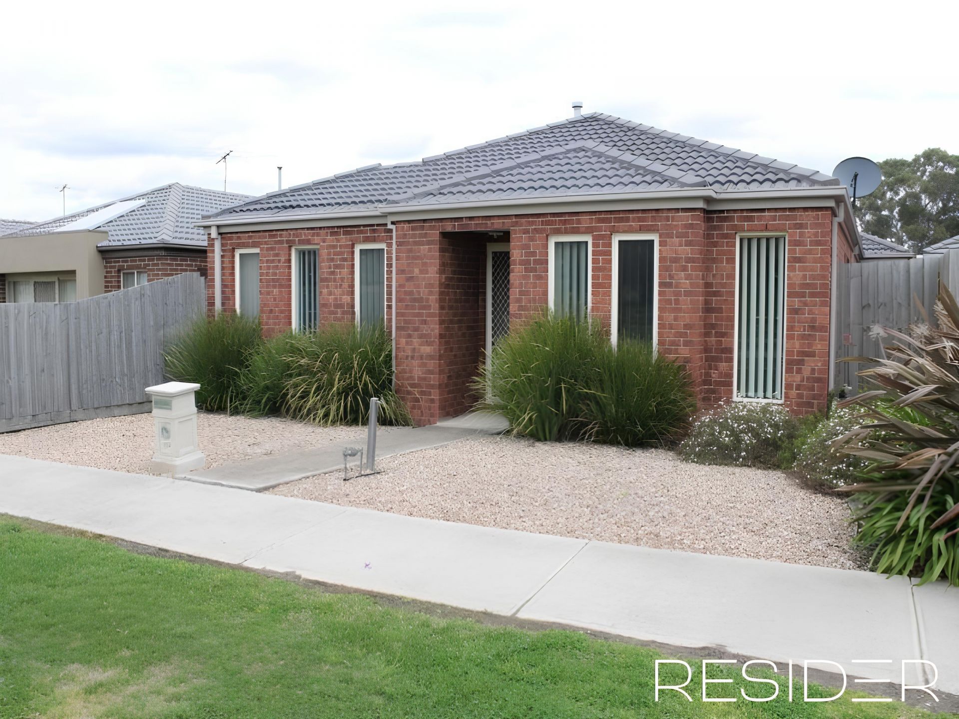 252 The Lakes Boulevard, South Morang Resider Real Estate