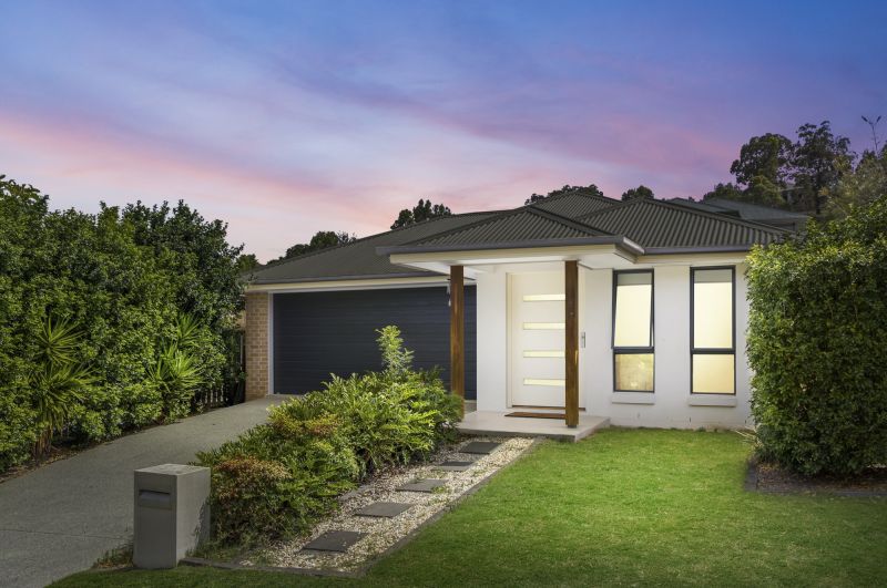 Real Estate For Sale 203 Riverstone Crossing Maudsland , QLD