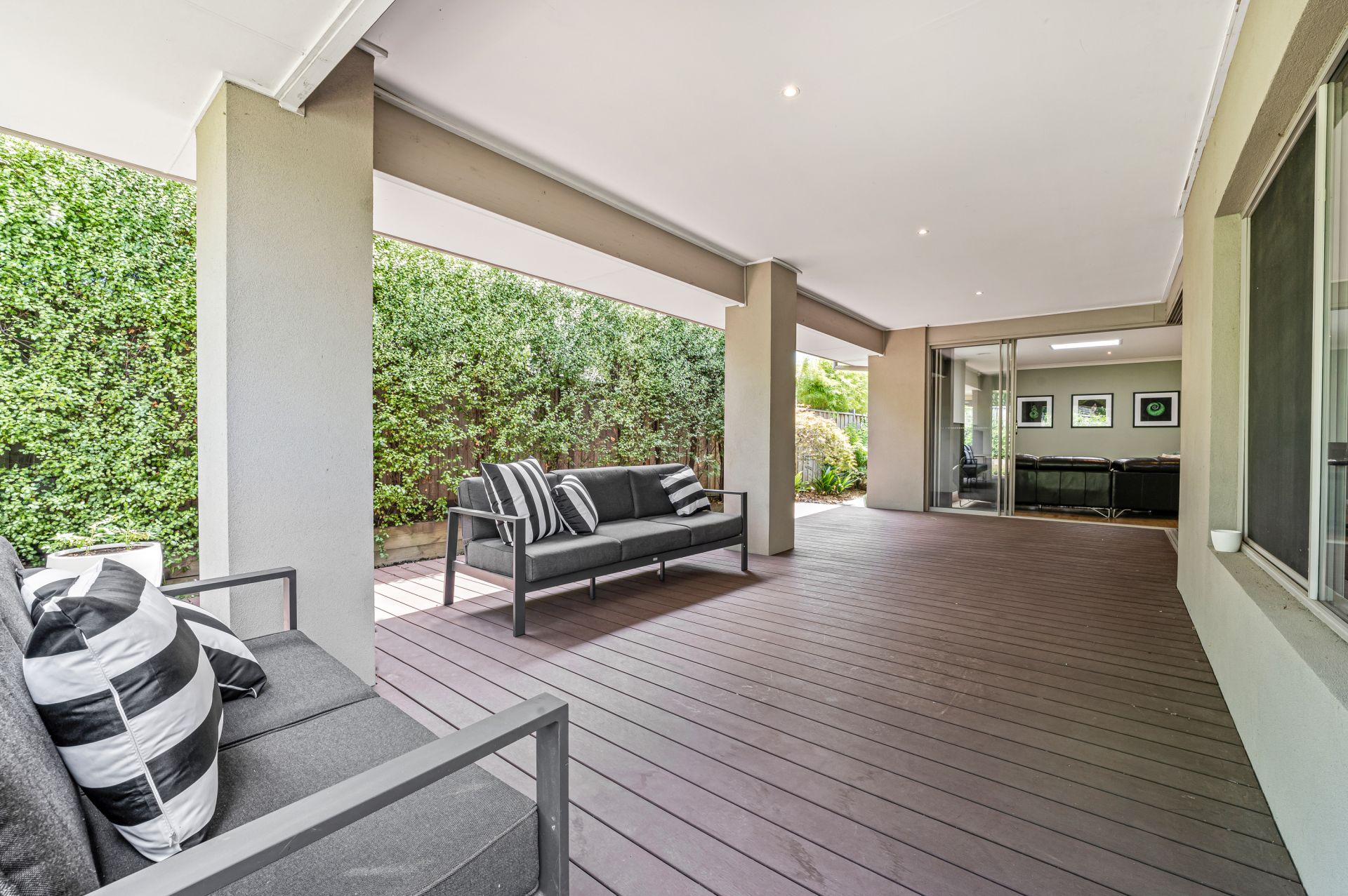 231 Sandhurst Boulevard, Sandhurst OBrien Real Estate