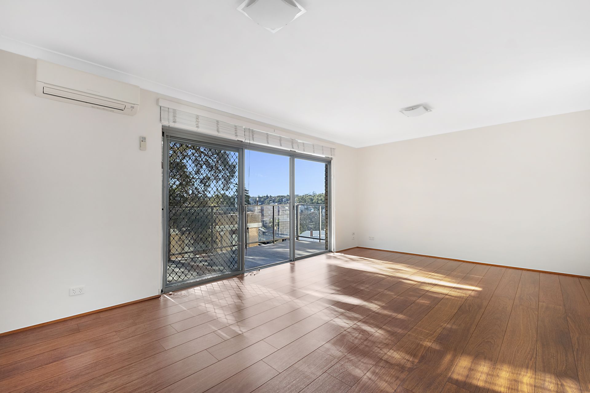 2/20 Collingwood Street Drummoyne NSW 2047 Unit for Rent 7053684