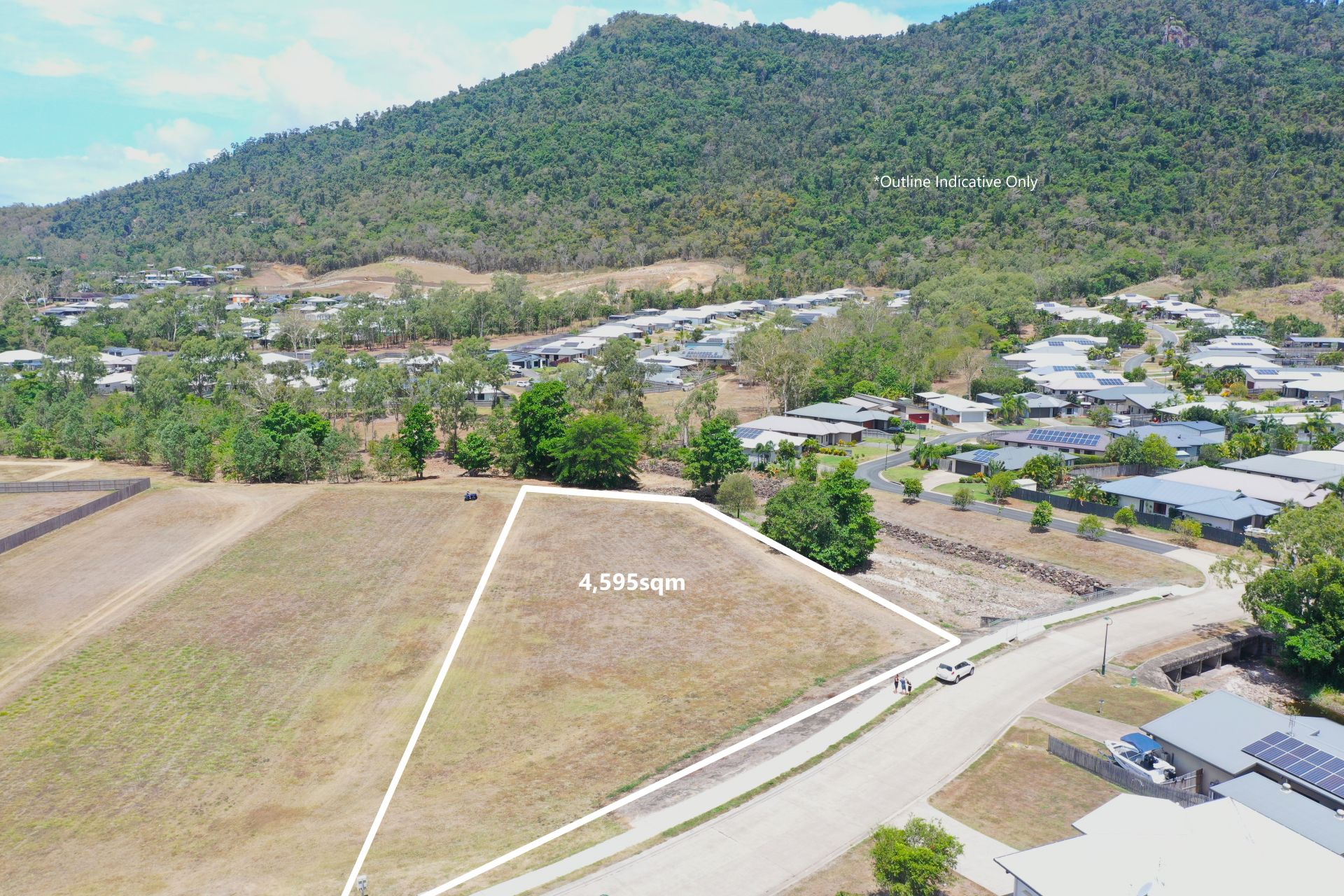 10/ Parker Road, Cannonvale Taylors Property Specialists