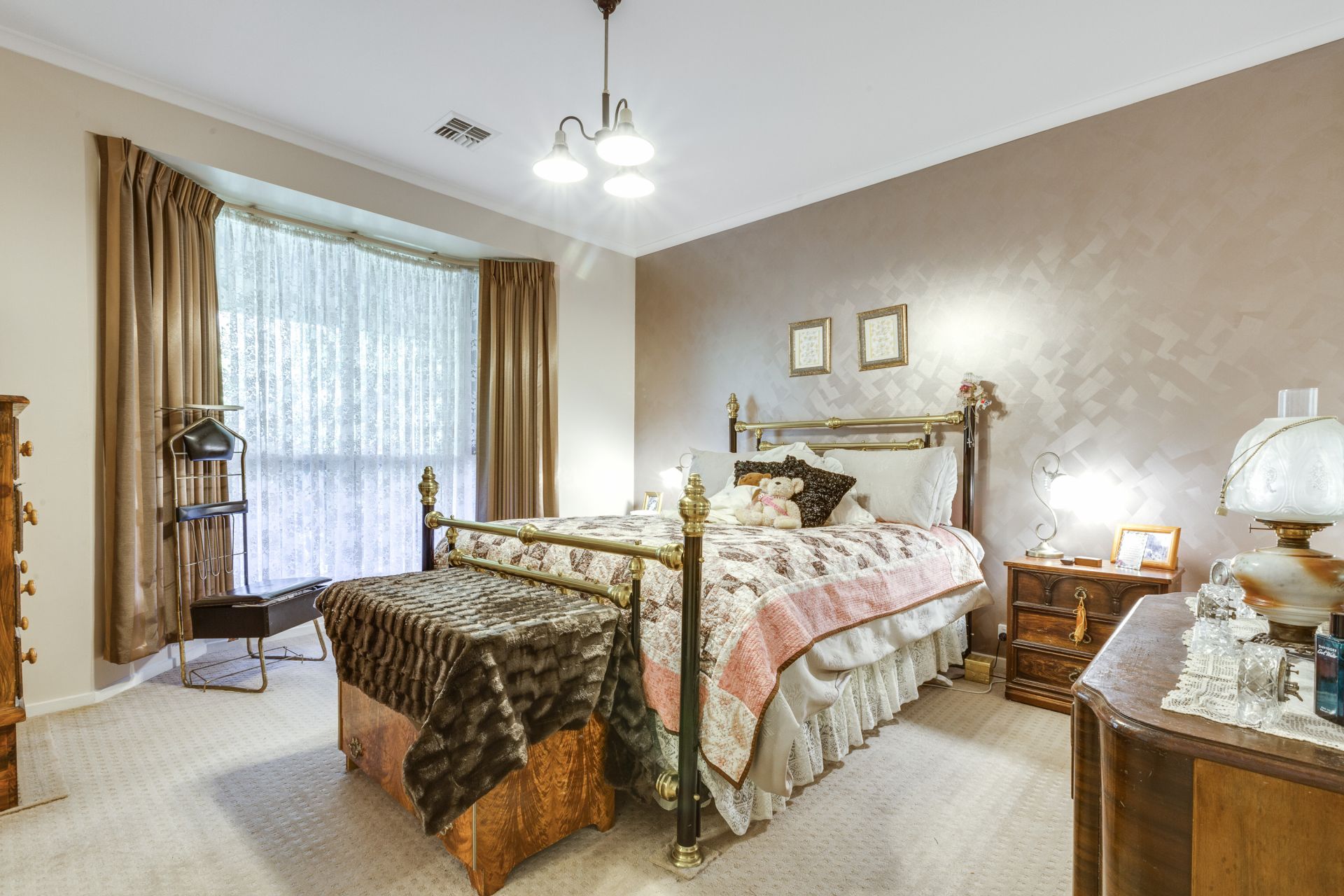 43 Cowans Drive, Dales Creek Sweeney Estate Agents