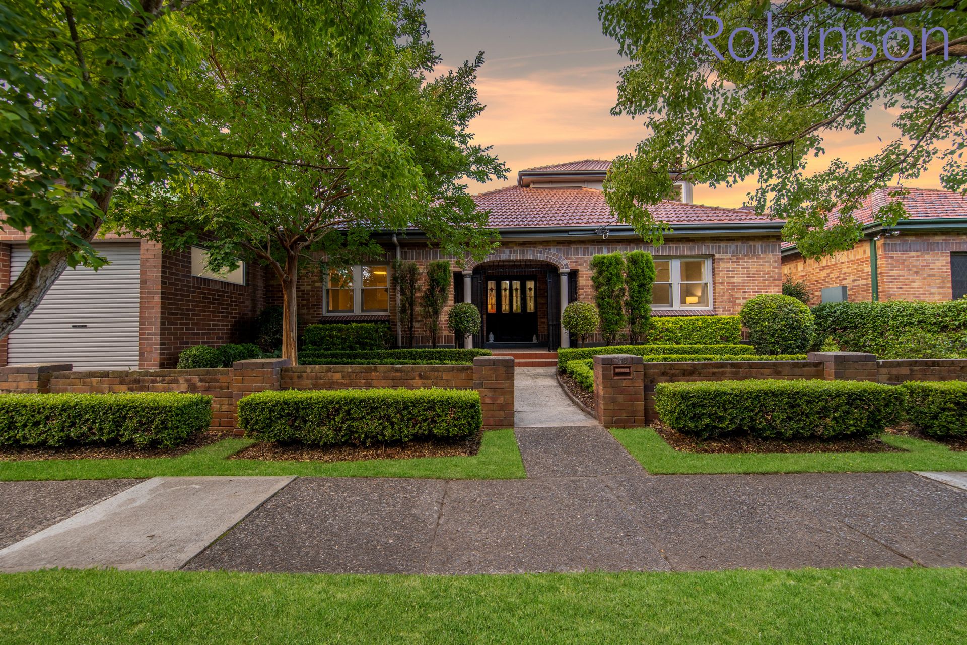 18 Jenner Parade, Hamilton South Robinson Property