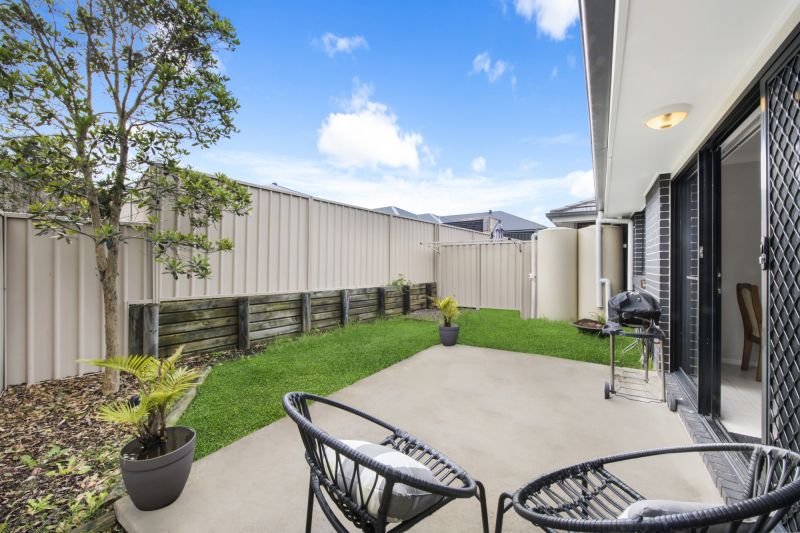 Real Estate For Sale 12 Dahlia Avenue Hamlyn Terrace , NSW
