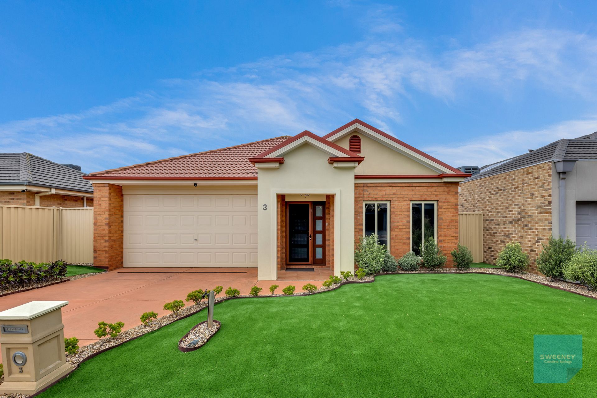 3 Wattlepark Street, CAROLINE SPRINGS Sweeney Estate Agents