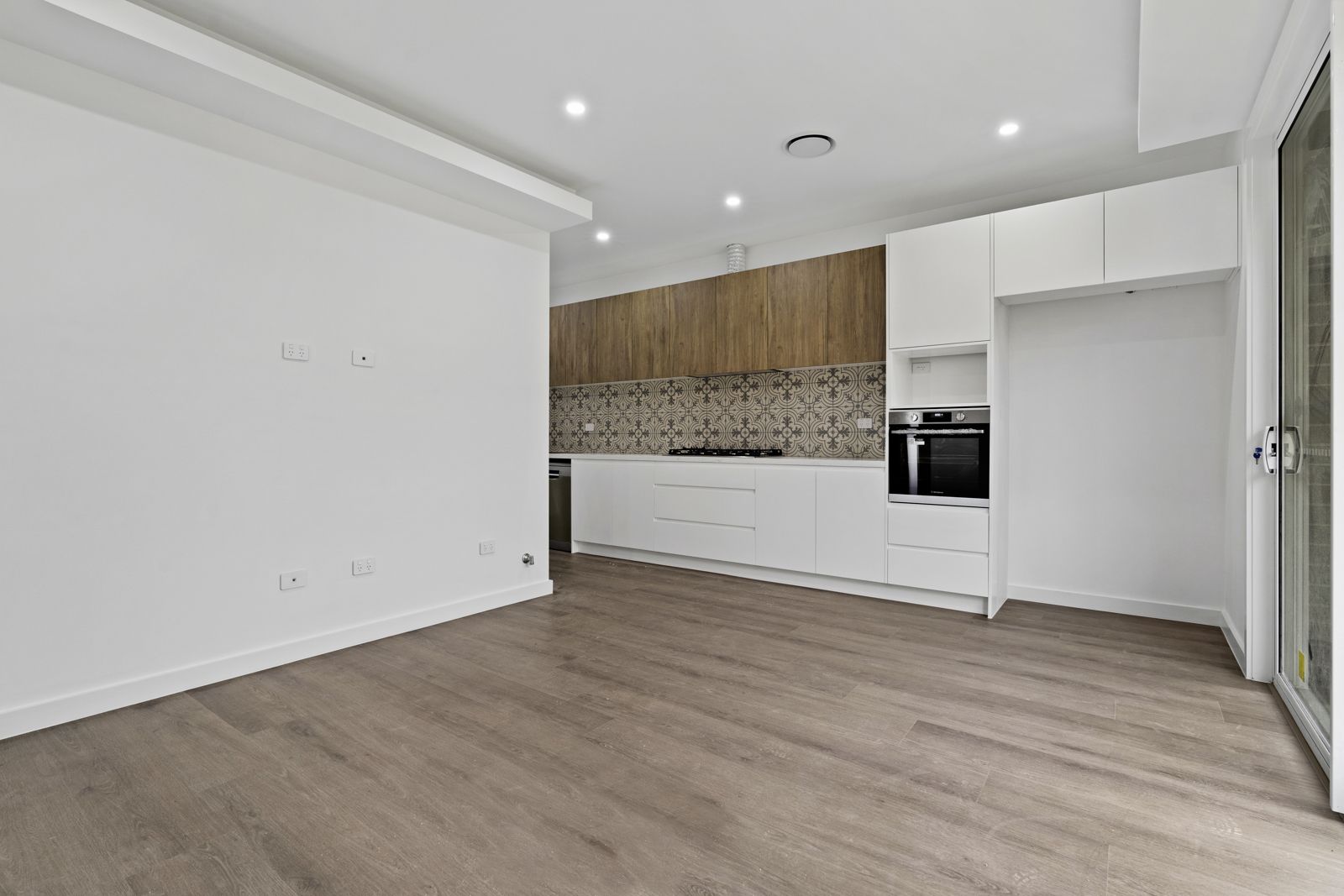 Real Estate For Lease 48A Rotolactor Parade Menangle , NSW