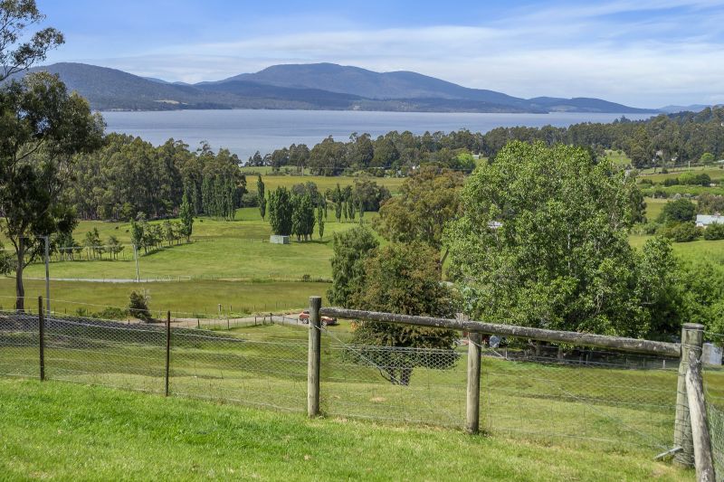 Real Estate For Sale 25 Moores Road Middleton , TAS