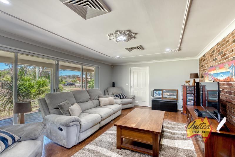 115 Taylors Road, Silverdale United Realty