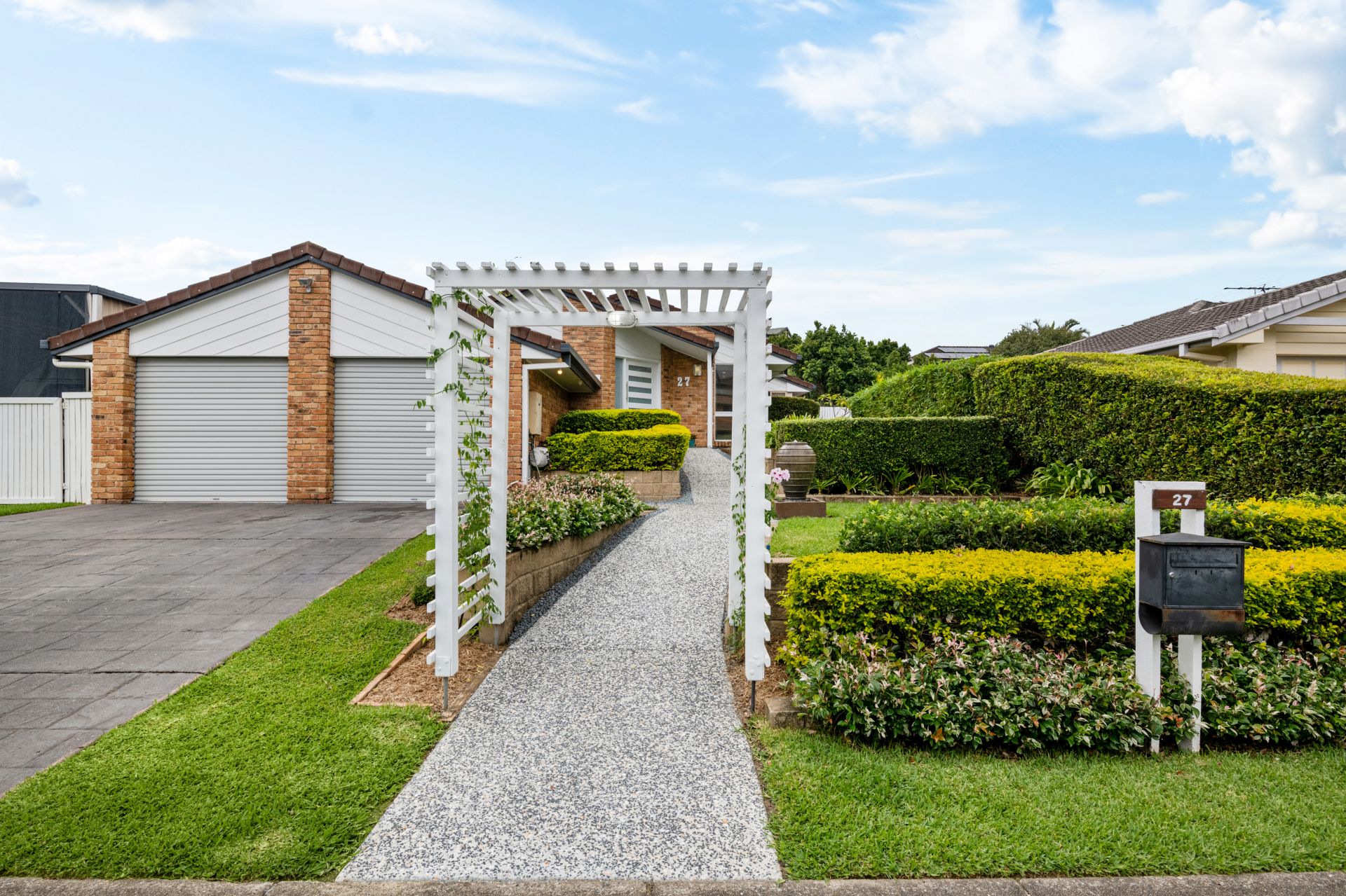 Real Estate For Sale 27 Paramount Circuit Mcdowall , QLD