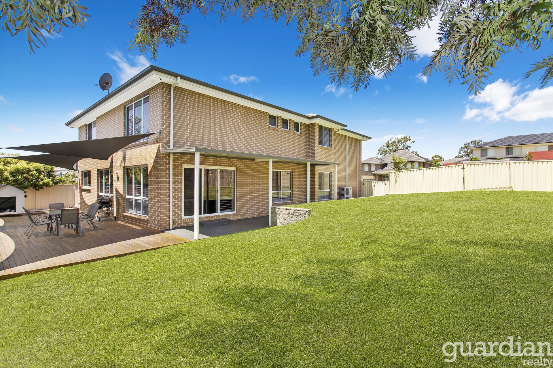 12 Ashmead Avenue, Castle Hill Guardian Realty