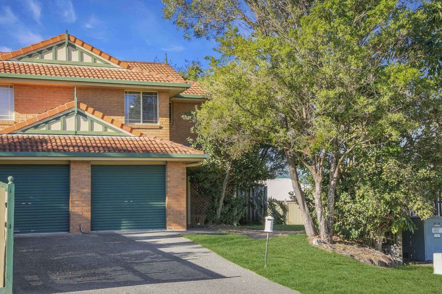 Real Estate For Sale 1/85 Greenacre Drive PARKWOOD , QLD